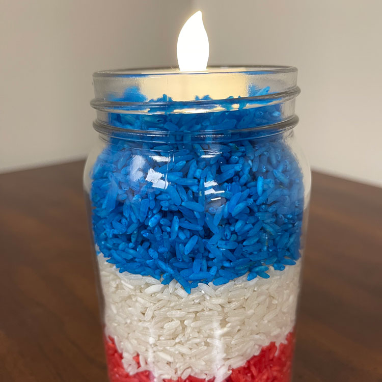Create unique crafts for Independence Day