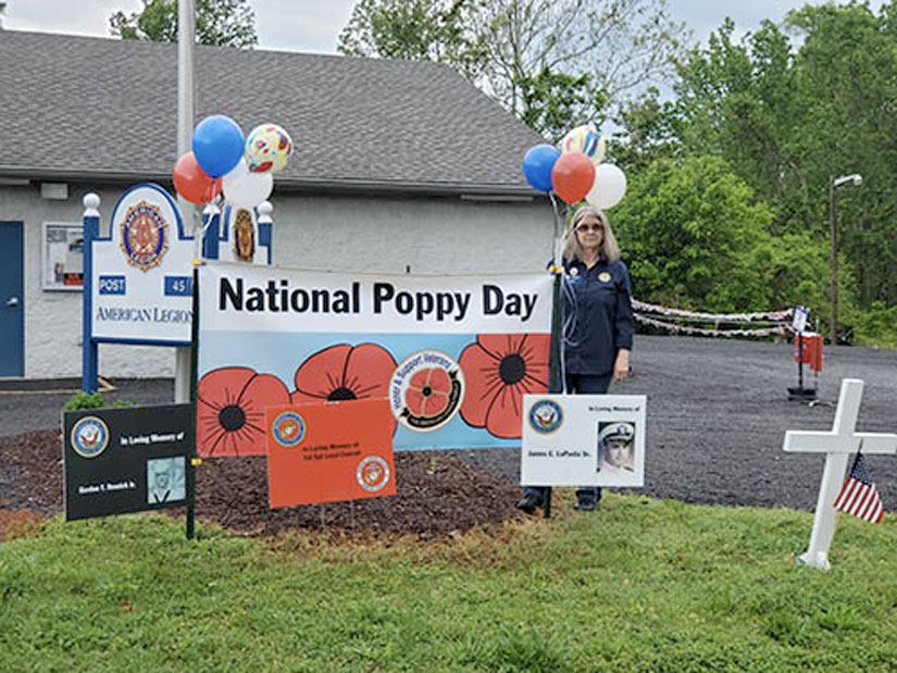 drive-thru helps distribute poppies